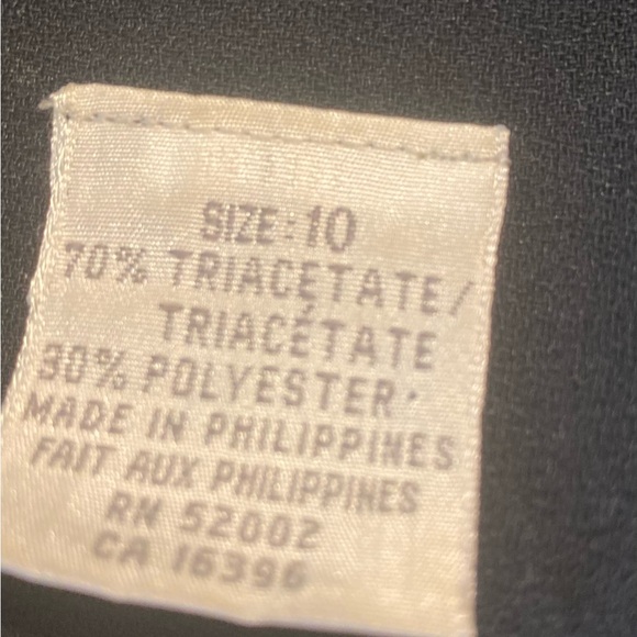 Liz Claiborne - Black double breasted midi dress, 3/4 sleeves w/gold buttons, 10 - Picture 9 of 10